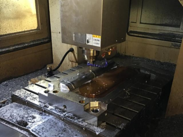 什么叫精密注塑成型？