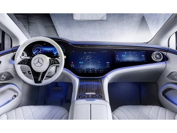 內(nèi)飾全屏化，是未來？還是“政治正確”？