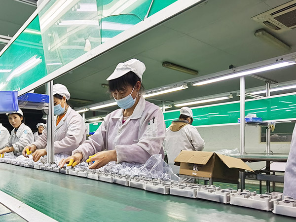 塑料件注塑加工容易褪色的因素都有哪些？